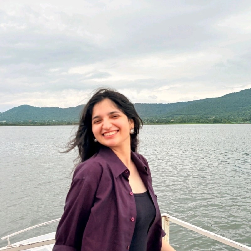 Ayushi Sharma, full-stack developer based in Pune, India